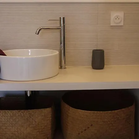 Апартаменты Cosy, Climatise Et A Deux Pas De La ! *